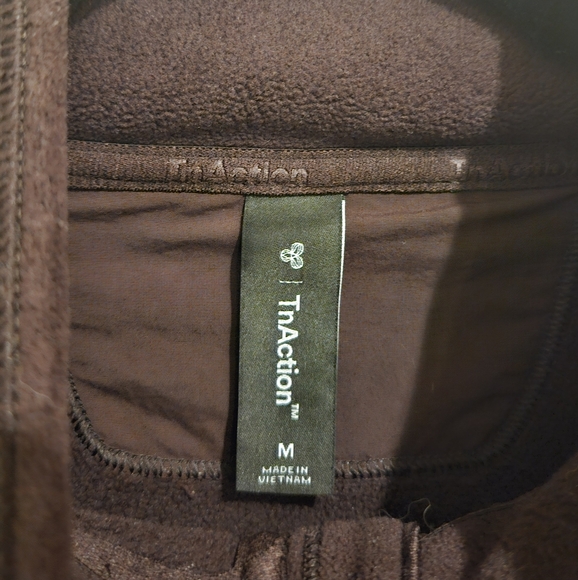 Aritzia TnAction SnoDay Polar Ridge Zip-Up - Picture 2 of 13